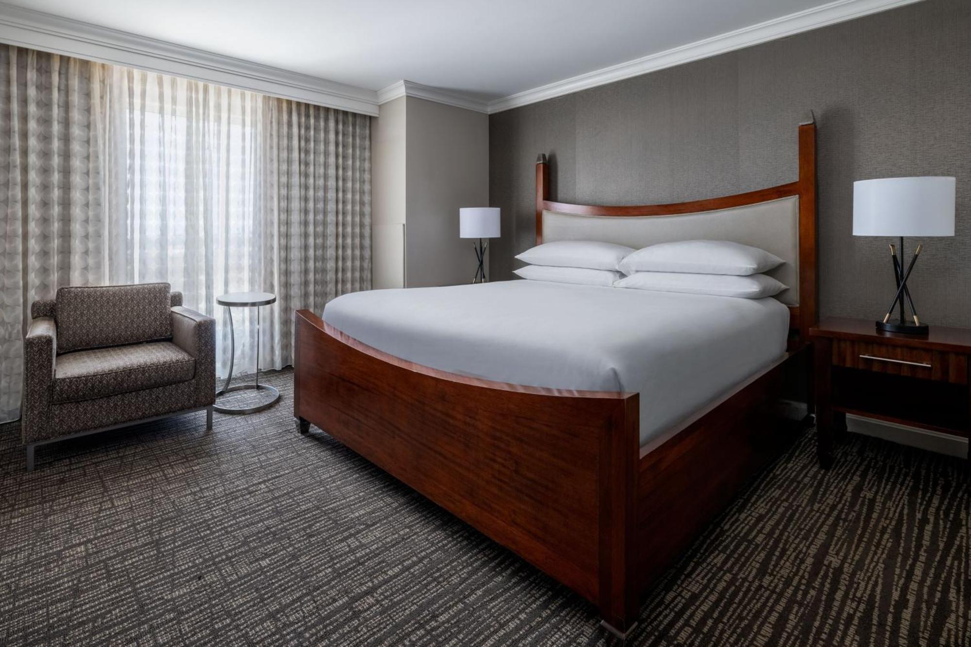 Готель Macon Marriott City Center Екстер'єр фото