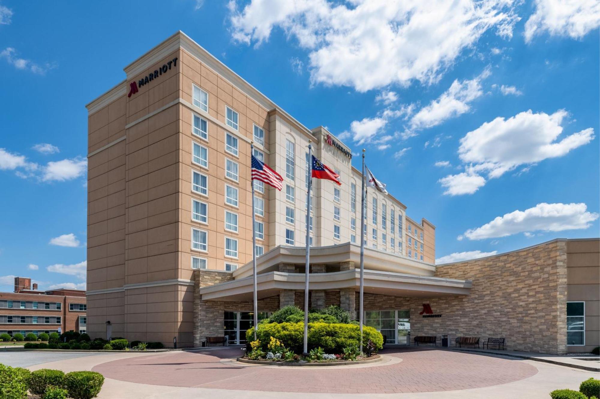 Готель Macon Marriott City Center Екстер'єр фото