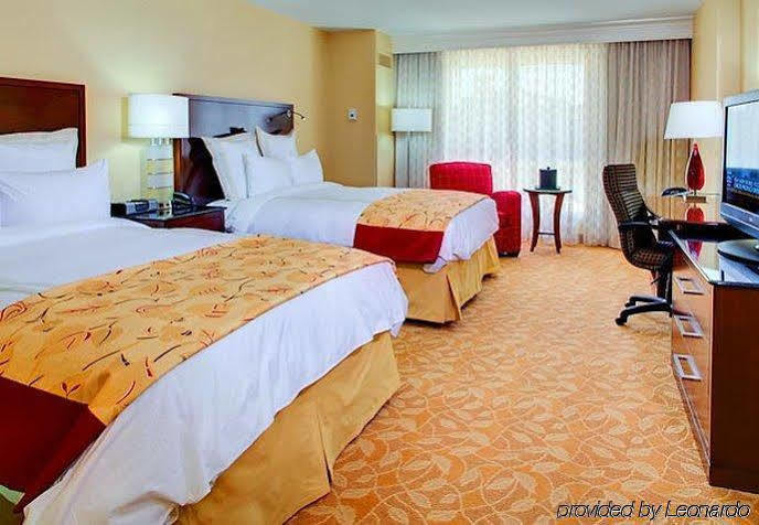 Готель Macon Marriott City Center Екстер'єр фото